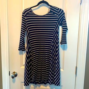 Striped Lush dress long sleeve